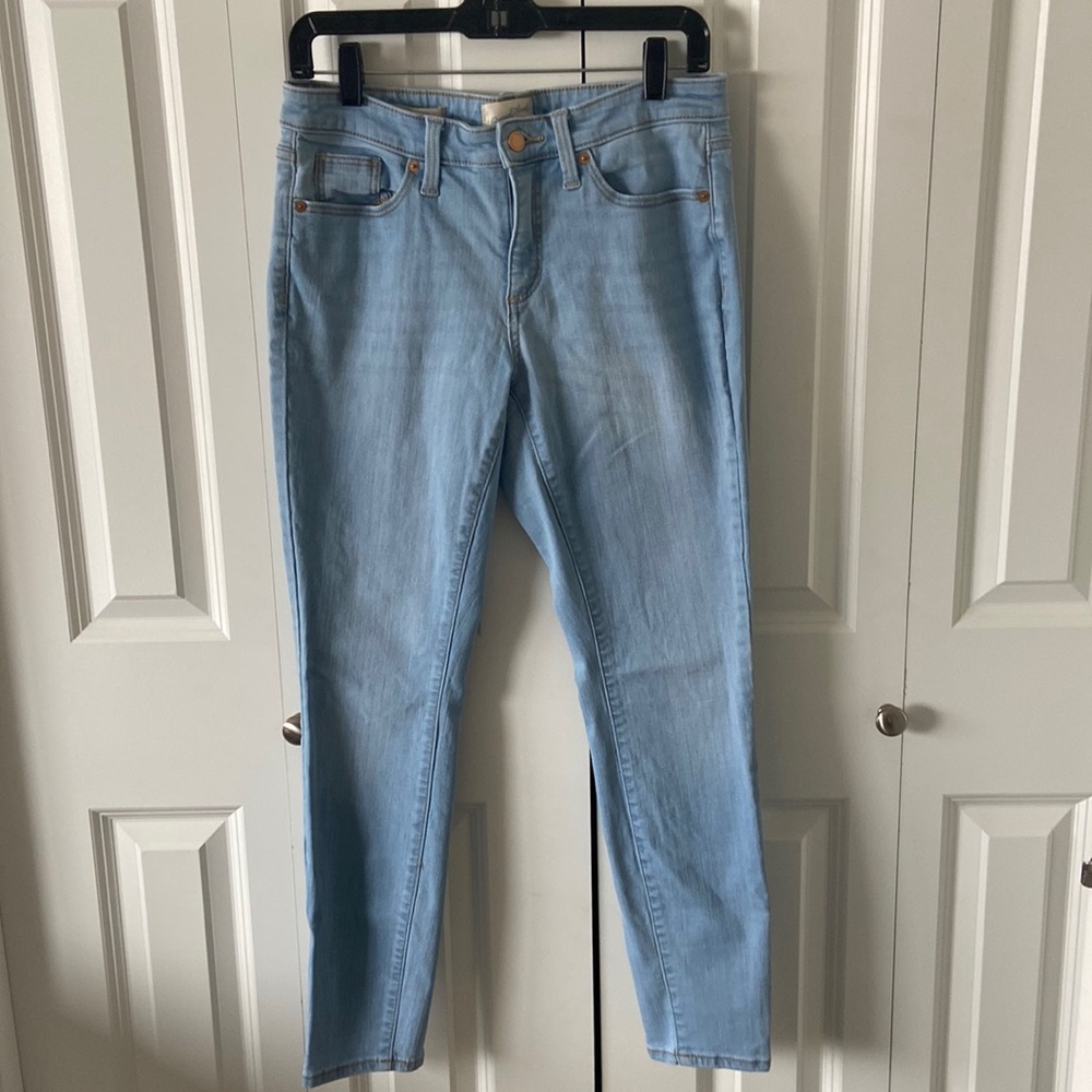 Universal Thread Mid Rise Skinny Jeans